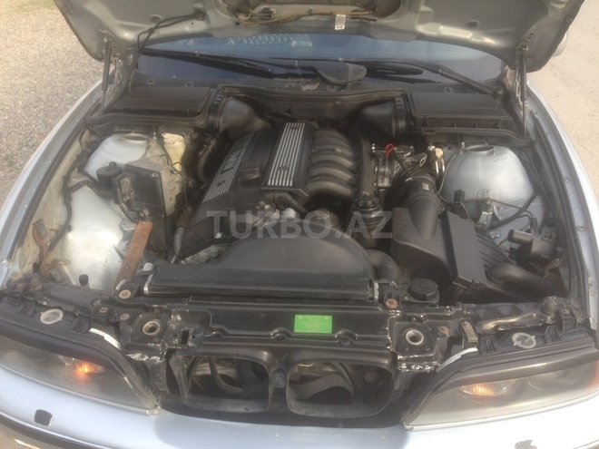 BMW 523 1998, 412,000 km - 2.5 l - Bakı