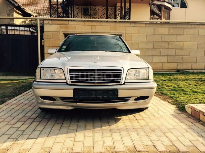 Mercedes C 180 1997, 199,700 km - 1.8 l - Bakı