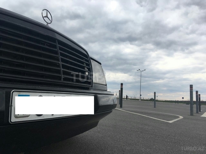 Mercedes E 220 1994, 400,000 km - 2.2 l - Bakı