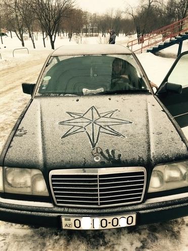 Mercedes E 220 1994, 400,000 km - 2.2 l - Bakı