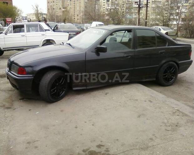 BMW 318 1991, 250,000 km - 1.8 l - Bakı