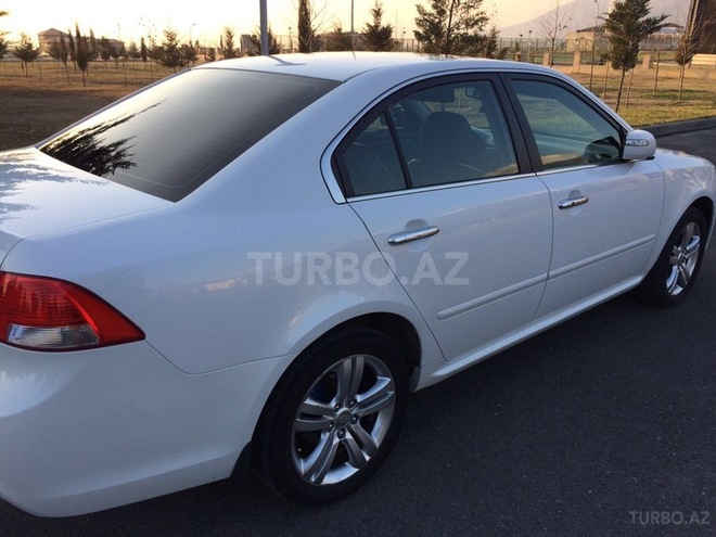 Kia Optima 2010, 120,000 km - 2.0 l - Qax