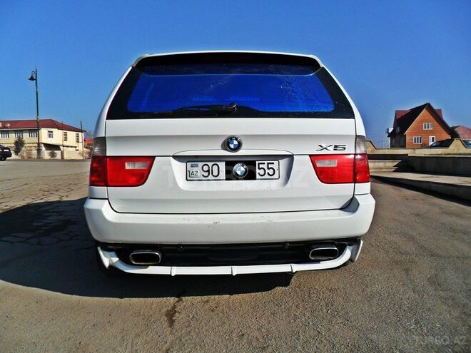 BMW X5 2000, 315,000 km - 4.4 l - Salyan