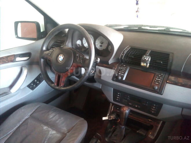 BMW X5 2000, 315,000 km - 4.4 l - Salyan