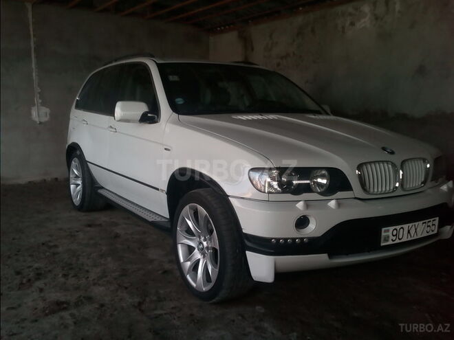 BMW X5 2000, 315,000 km - 4.4 l - Salyan