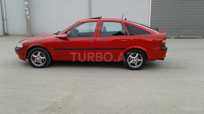 Opel Vectra 1996, 275,000 km - 2.0 l - Sumqayıt