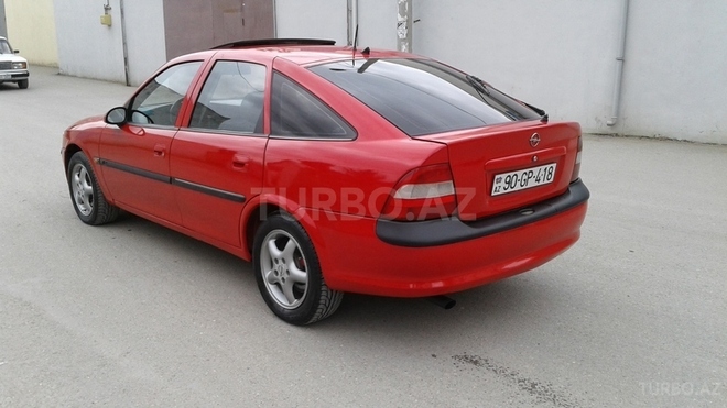Opel Vectra 1996, 275,000 km - 2.0 l - Sumqayıt
