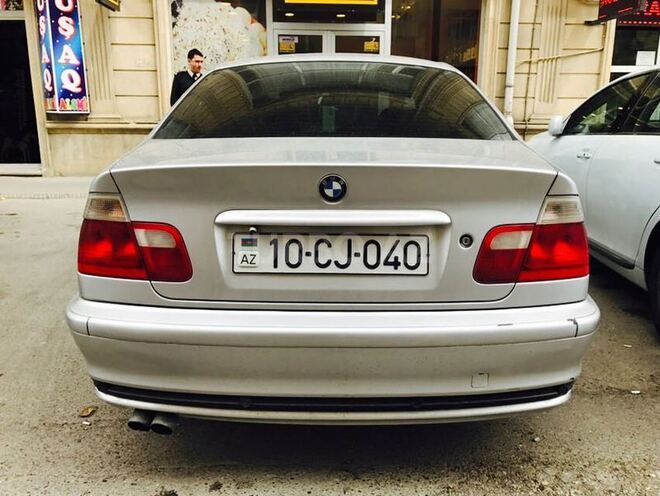BMW 325 2001, 220,000 km - 2.5 л - Bakı