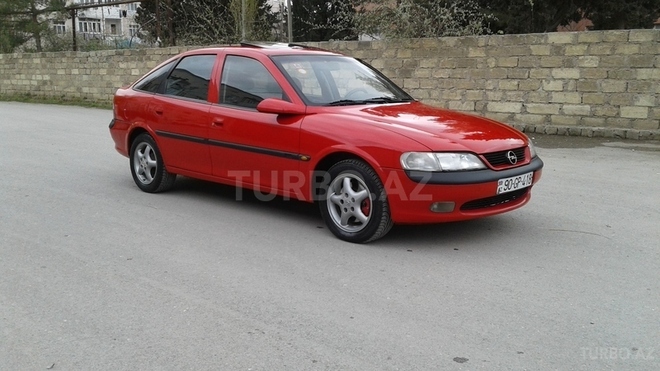 Opel Vectra 1996, 275,000 km - 2.0 l - Sumqayıt