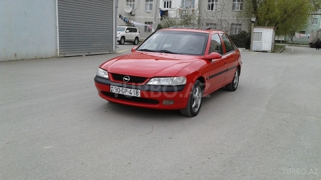 Opel Vectra 1996, 275,000 km - 2.0 l - Sumqayıt