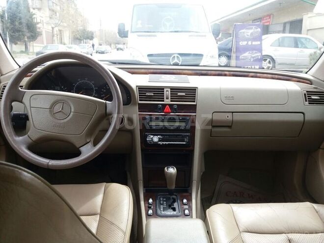 Mercedes C 230 1998, 167,000 km - 2.3 l - Bakı