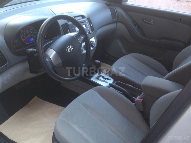 Hyundai Elantra 2010, 26,000 km - 2.0 l - Bakı