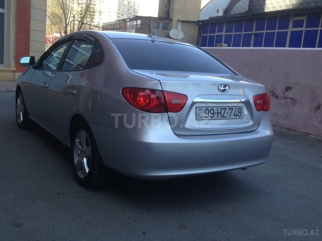 Hyundai Elantra 2010, 26,000 km - 2.0 l - Bakı