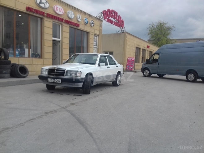 Mercedes 190 1993, 400,000 km - 2.0 l - Sumqayıt