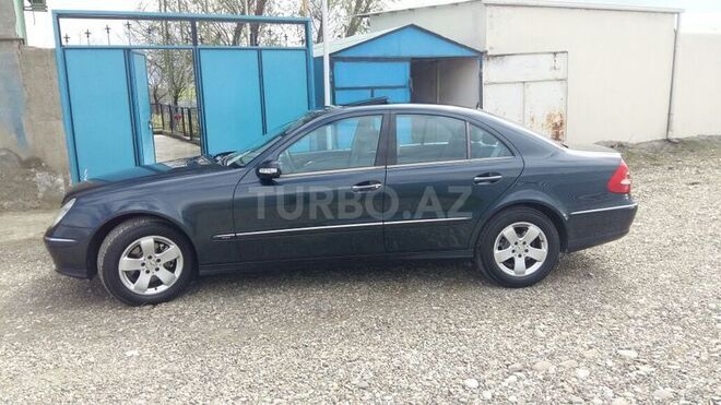 Mercedes E 280 2006, 140,000 km - 3.0 л - Naxçıvan