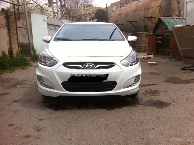 Hyundai Accent 2011, 86,000 km - 1.4 l - Bakı