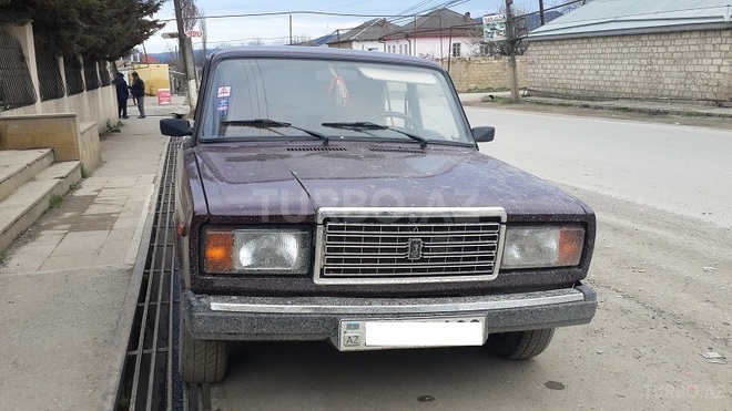 LADA (VAZ) 2107 2006, 138,000 km - 1.6 л - Quba