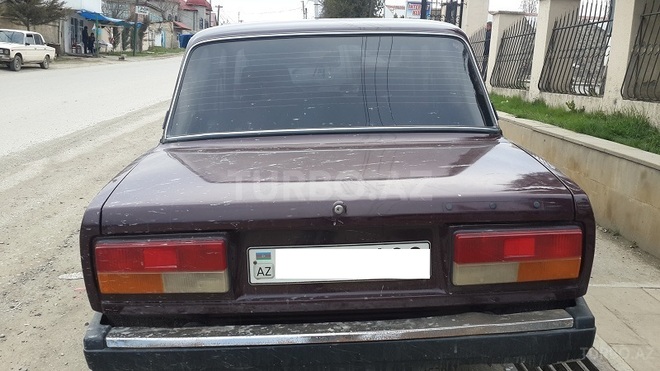 LADA (VAZ) 2107 2006, 138,000 km - 1.6 л - Quba
