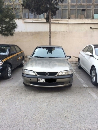 Opel Vectra 1996, 277,000 km - 1.8 l - Bakı