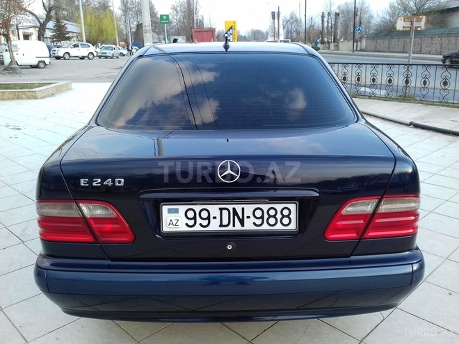 Mercedes E 240 2000, 278,000 km - 2.6 l - Bakı