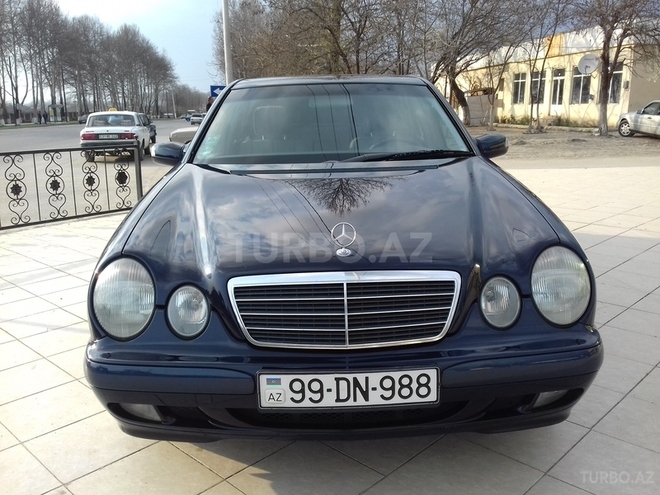 Mercedes E 240 2000, 278,000 km - 2.6 l - Bakı