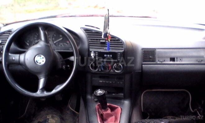 BMW 318 1992, 852,694 km - 1.8 л - Masallı