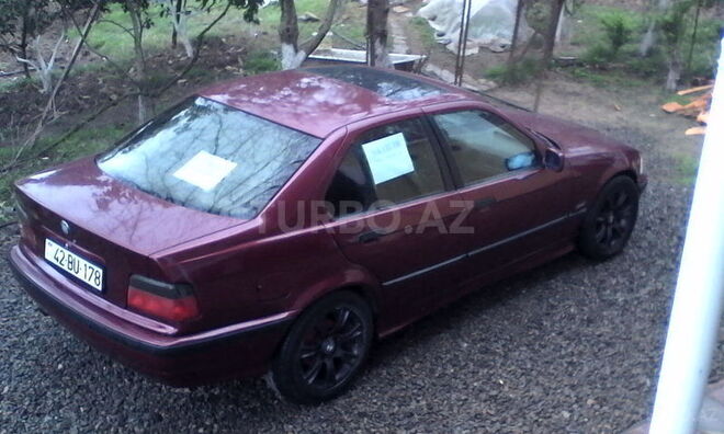 BMW 318 1992, 852,694 km - 1.8 л - Masallı