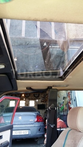 BMW 525 1984, 190,000 km - 2.5 l - Bakı