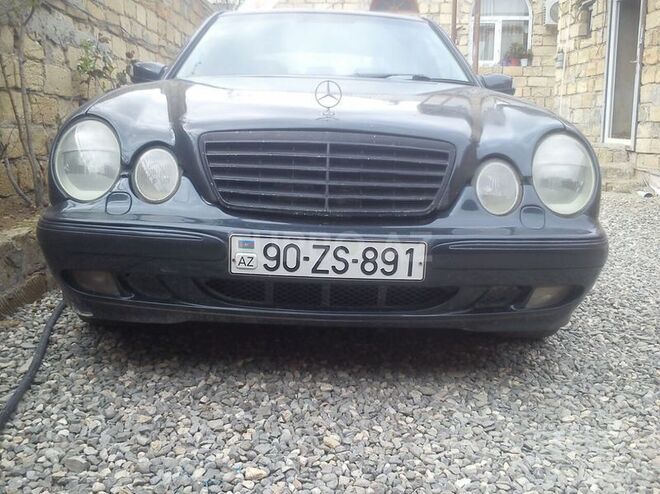 Mercedes E 240 2000, 199,224 km - 2.4 l - Bakı