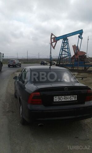 Opel Vectra 1999, 300,000 km - 1.6 l - Sumqayıt