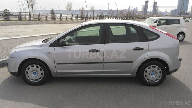 Ford Focus 2005, 115,000 km - 1.6 l - Bakı