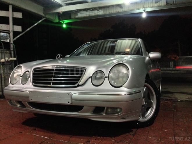 Mercedes E 240 2000, 176,666 km - 2.4 l - Bakı