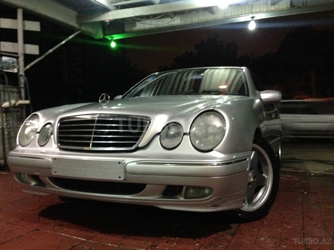Mercedes E 240 2000, 176,666 km - 2.4 l - Bakı