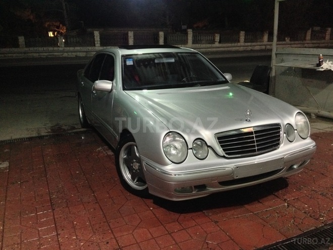 Mercedes E 240 2000, 176,666 km - 2.4 l - Bakı