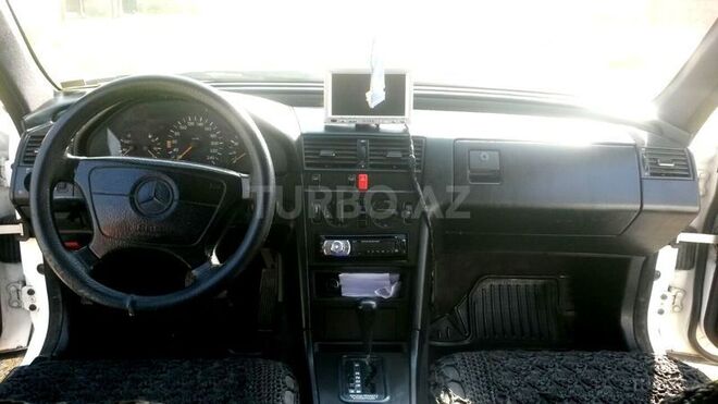Mercedes C 180 1993, 345,000 km - 1.8 l - Zaqatala