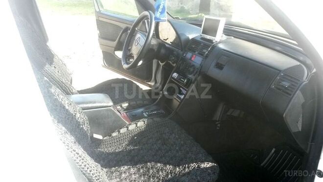 Mercedes C 180 1993, 345,000 km - 1.8 l - Zaqatala