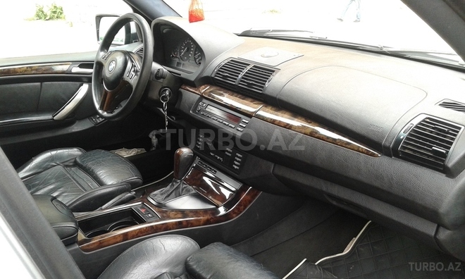 BMW X5 2001, 211,000 km - 4.4 л - Bakı
