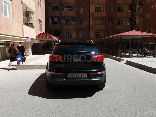 Kia Sportage 2011, 105,000 km - 2.0 l - Bakı