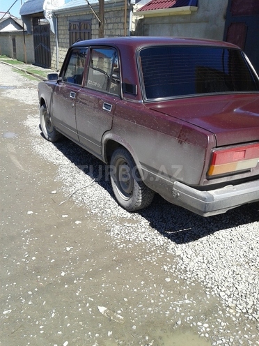 LADA (VAZ) 2107 2006, 120,000 km - 1.6 л - Quba
