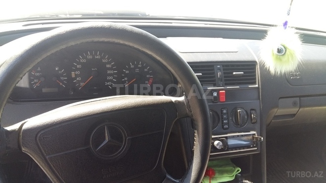 Mercedes C 180 1994, 320,000 km - 1.8 л - Quba