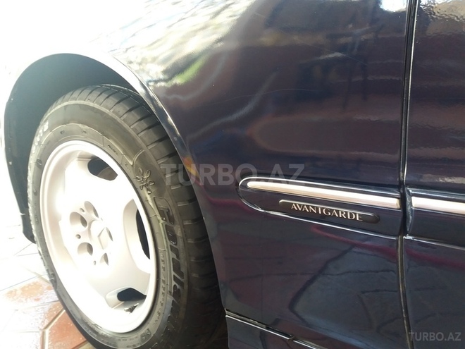 Mercedes C 200 2001, 142,000 km - 2.0 l - Gəncə