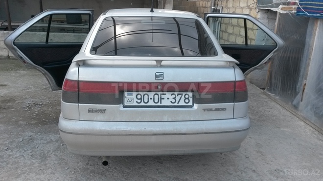 SEAT Toledo 1999, 362,000 km - 1.6 l - Bakı