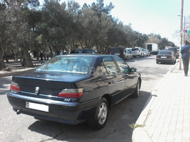 Peugeot 406 1997, 152,000 km - 1.8 l - Bakı