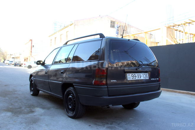 Opel Astra 1996, 361,045 km - 1.6 l - Bakı