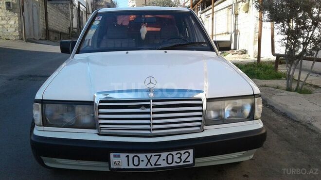 Mercedes 190 1990, 145,000 km - 2.0 л - Bakı