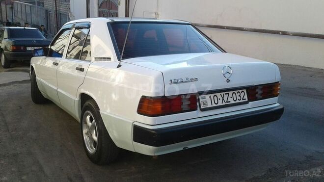Mercedes 190 1990, 145,000 km - 2.0 л - Bakı