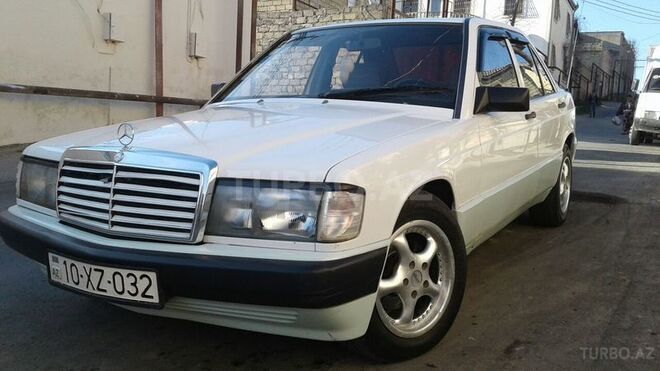 Mercedes 190 1990, 145,000 km - 2.0 л - Bakı