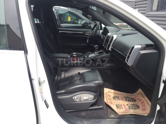 Porsche Cayenne Turbo 2012, 159,000 km - 3.6 l - Bakı
