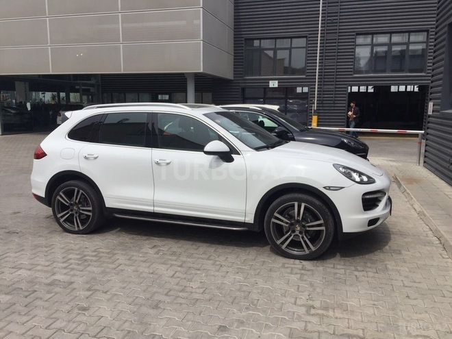 Porsche Cayenne Turbo 2012, 159,000 km - 3.6 l - Bakı