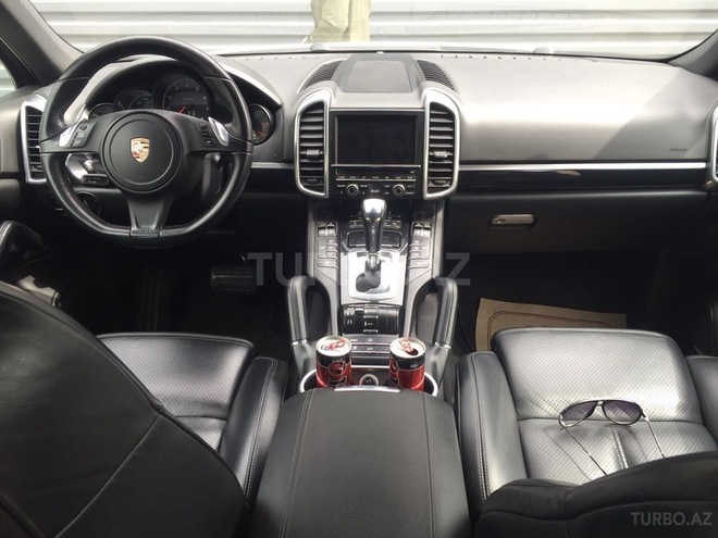 Porsche Cayenne Turbo 2012, 159,000 km - 3.6 l - Bakı